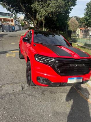 RAM RAMPAGE 2.0 HURRICANE 4 TURBO GASOLINA R/T 4X4 AUTOMÁTICO